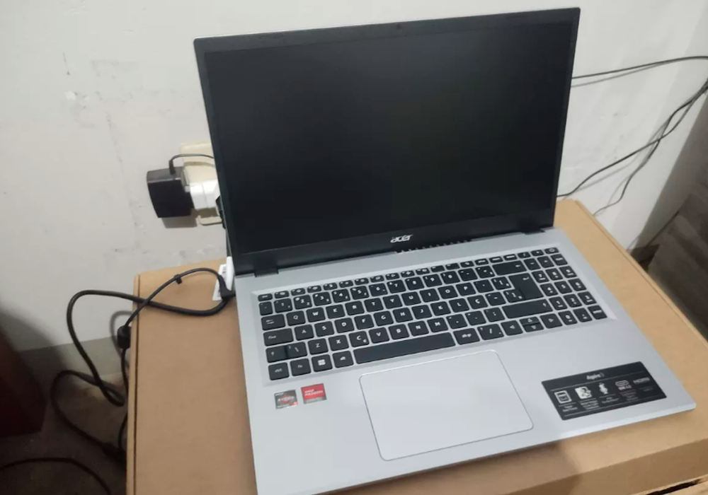 notebook Acer Aspire 3 A315-24P-R611 é bom