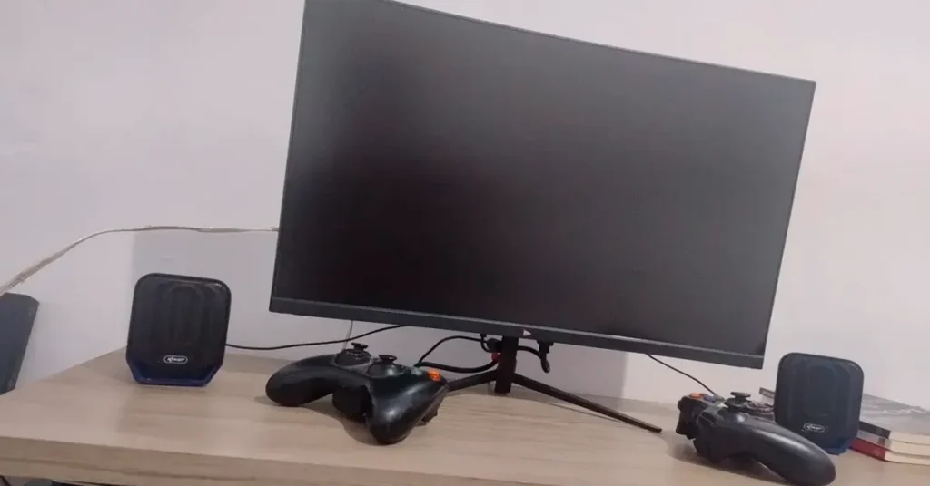 Monitor gamer curvo é bom para trabalhar, jogar e editar com conforto