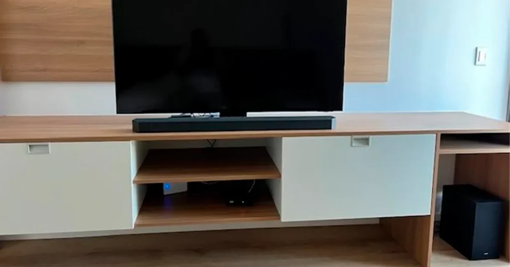 Soundbar Samsung HW Q600C é bom? Descubra os pontos que mais importam